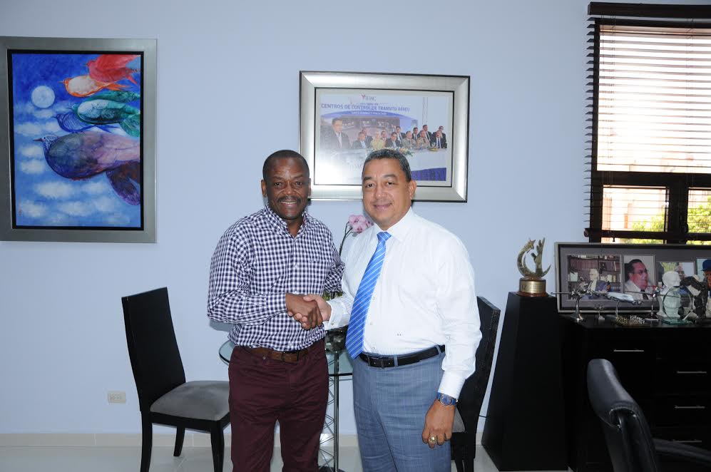 Alcalde de Boca Chica visita director general del IDAC Alcalde de Boca Chica visita director general del IDAC