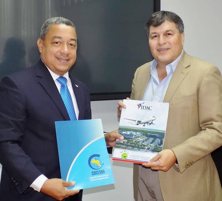 El IDAC y COCESNA firman acuerdo de cooperación y asistencia técnica