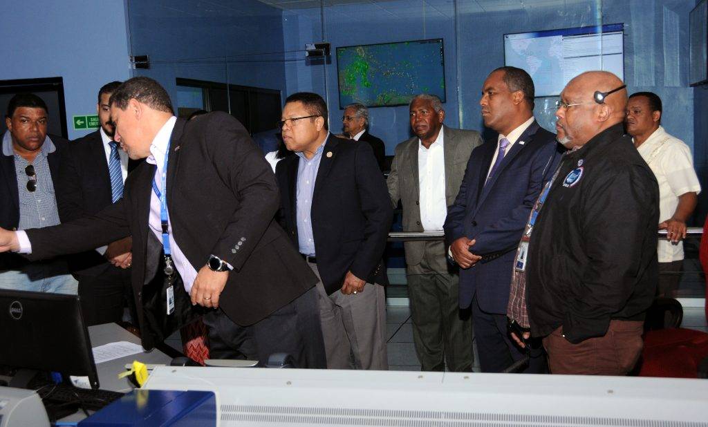 El IDAC y Pasaportes unen esfuerzos en documento de viaje más seguro