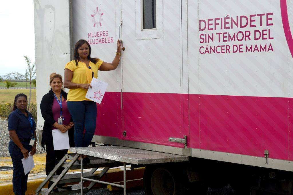 El IDAC, la ASCA y el Despacho de la Primera Dama ofrecen charla sobre cáncer de mama 2