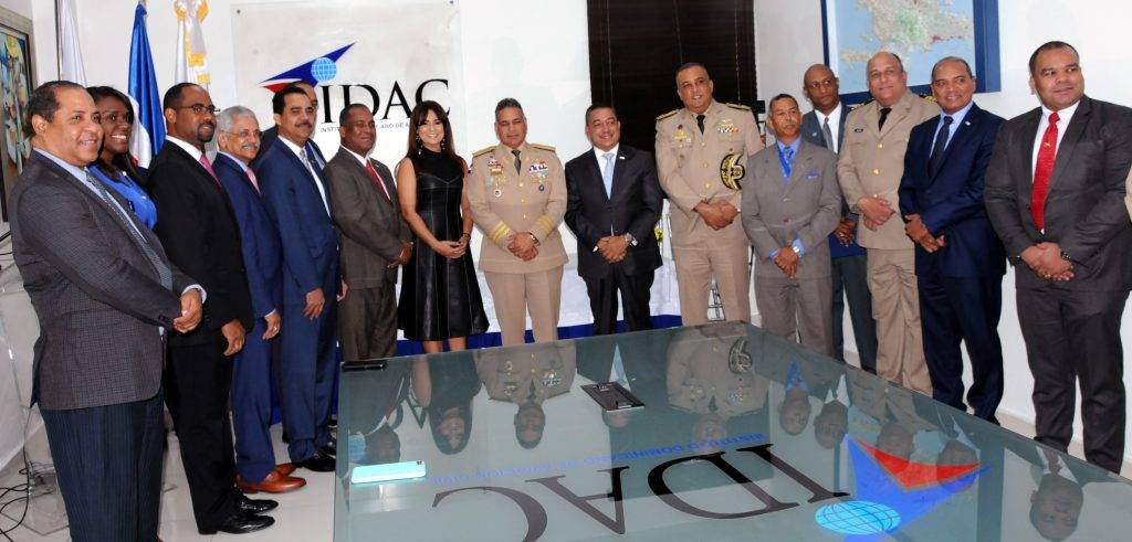 El IDAC dona 3 drones de última generación al Ministerio de Defensa para la vigilancia fronteriza 2