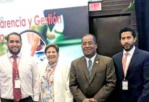 Delegación TAC del IDAC participa en seminario Transparencia Gestión Pública.