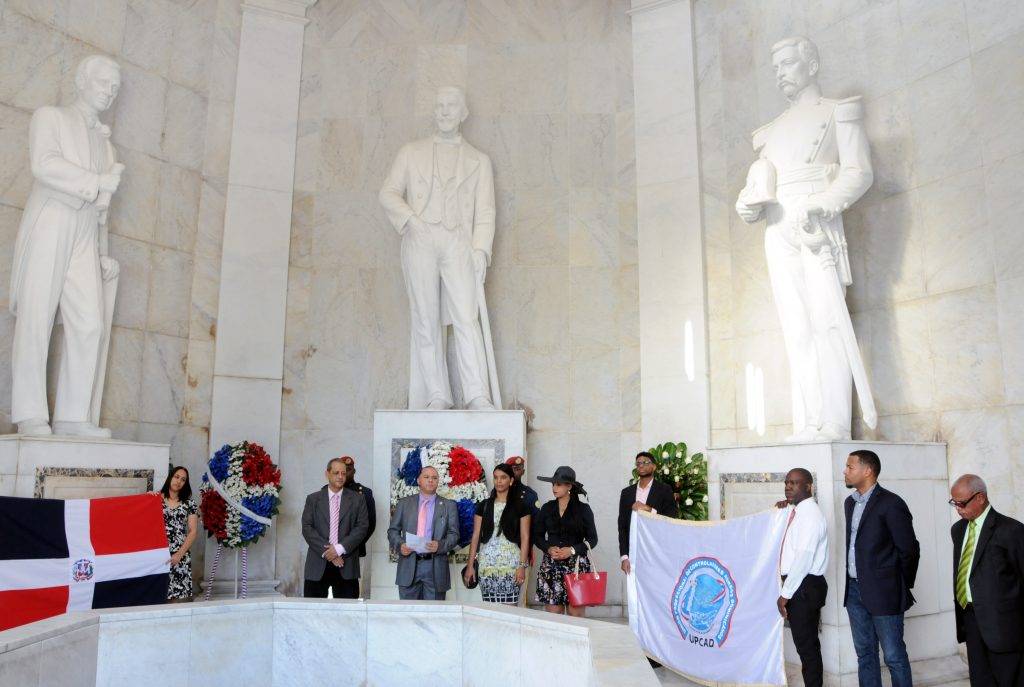 Los controladores de tránsito aéreo están de aniversario y resaltan estabilidad del sistema 2