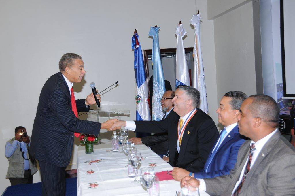 Escogen composición del subdirector del IDAC Cheo Zorrilla como himno de la CLAC