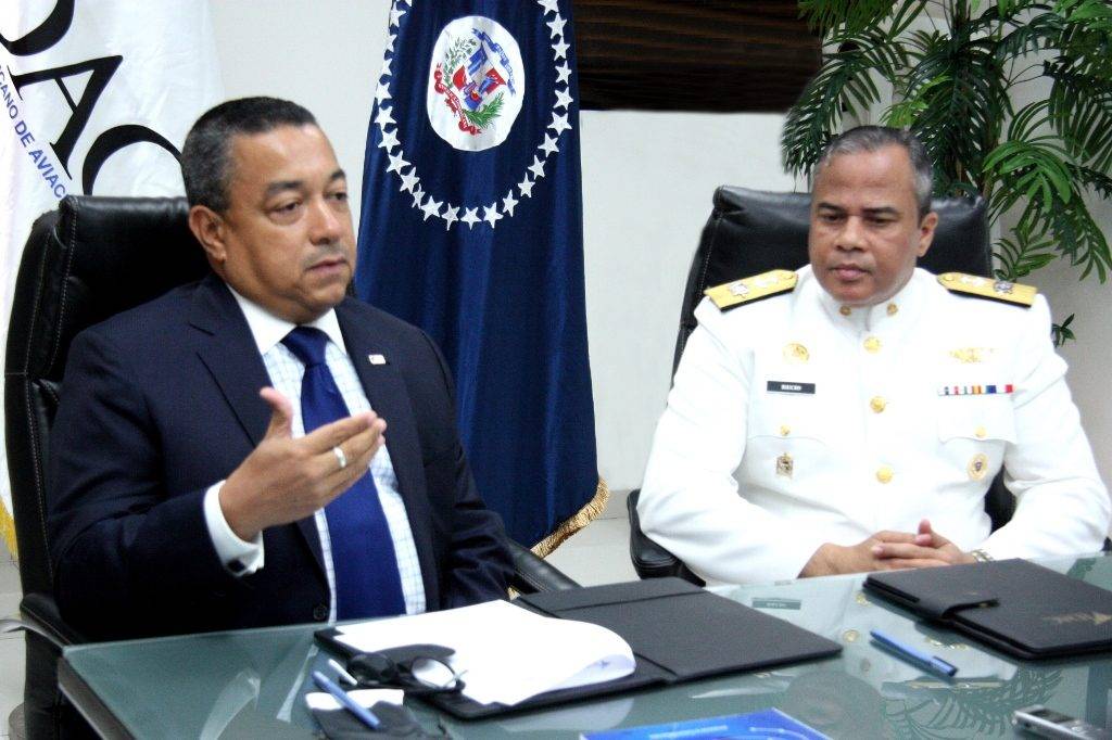 El IDAC y la Armada de la República Dominicana firman acuerdo de colaboración
