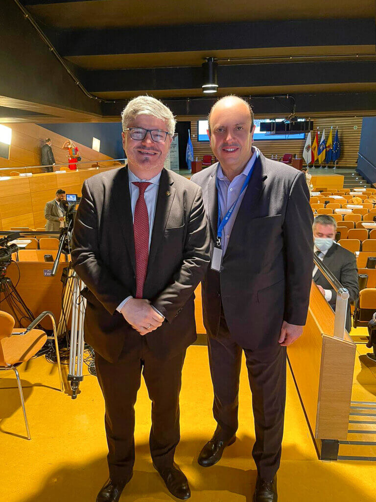 Director del Idac formaliza apoyo de RD a propuesta de trato justo a víctimas de accidentes aéreos