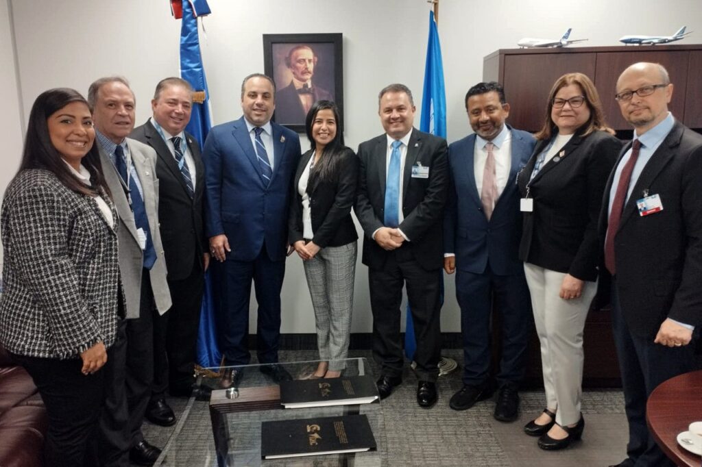 El Idac suscribe acuerdo con organismo centroamericano para la protección ambiental en la aviación civil 2