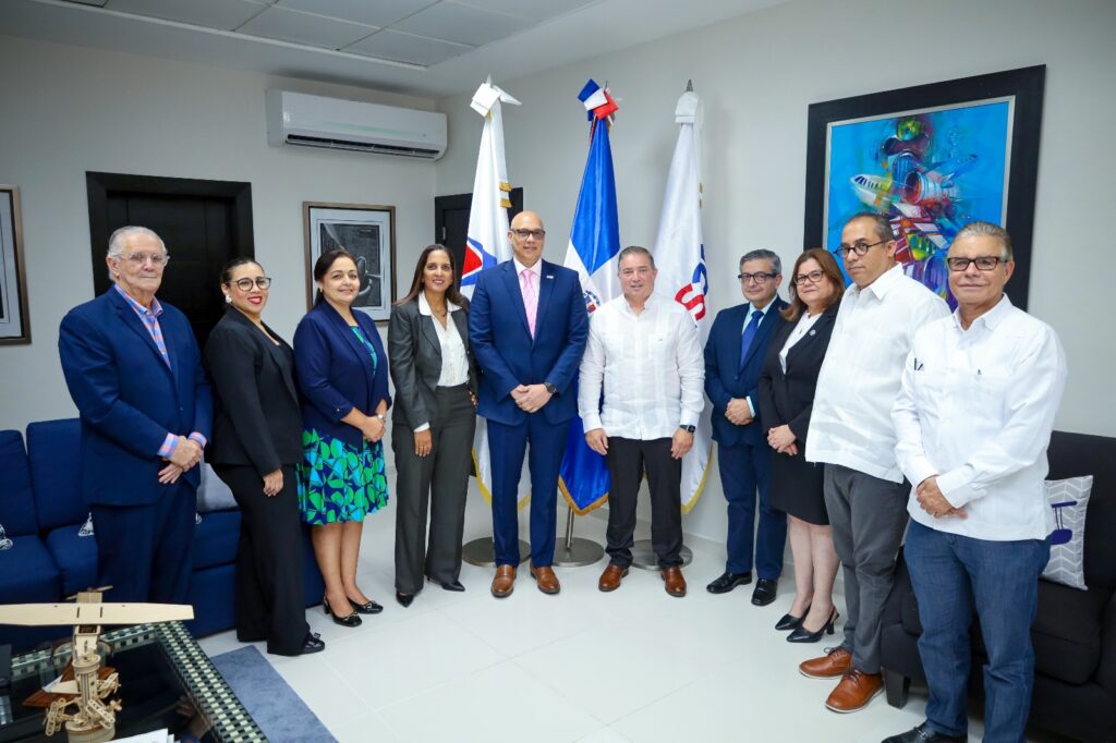 Idac y Centro Nacional de Ciberseguridad acuerdan trabajar en temas de nuevas tecnologías y protección del Estado