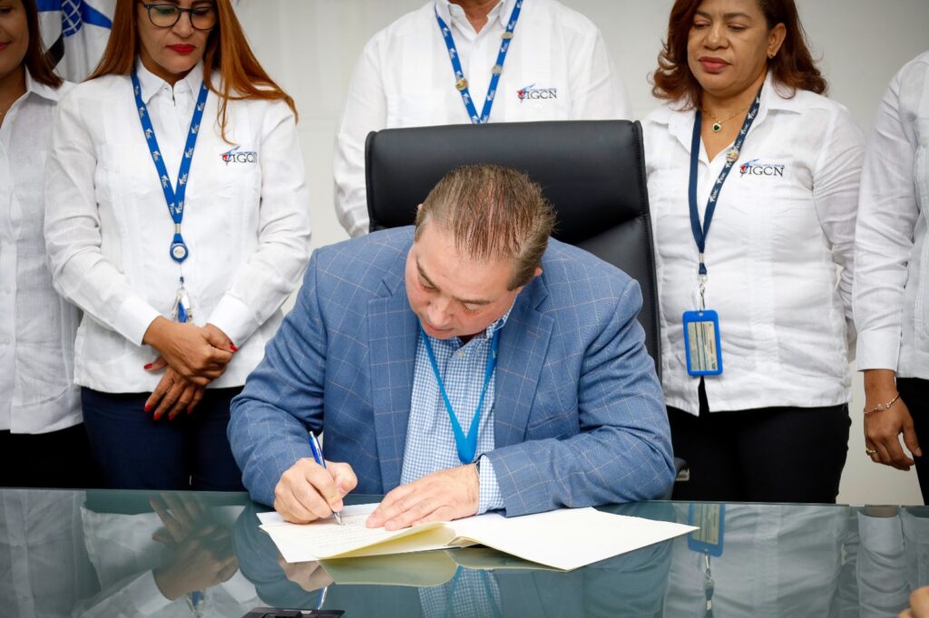 El Idac firma resolución N0. 017/023 para implementación de modelo integridad de RD 2