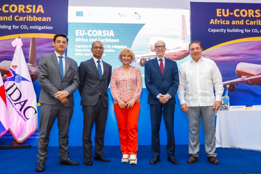 Expertos internacionales sesionan en Santo Domingo con la misión de reducir impacto del CO2 en aviación civil 2