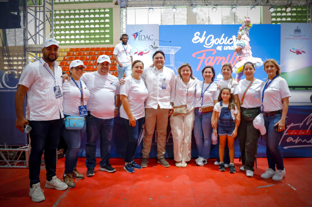 El Idac celebra Día de la Familia junto al Ministerio de Deportes y el Gabinete de la Familia en el Centro Olímpico 1