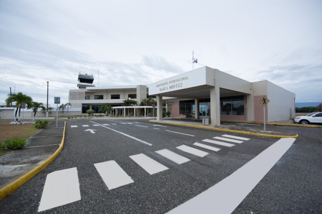 María Montez Airport will become an important economic enclave in the southwest