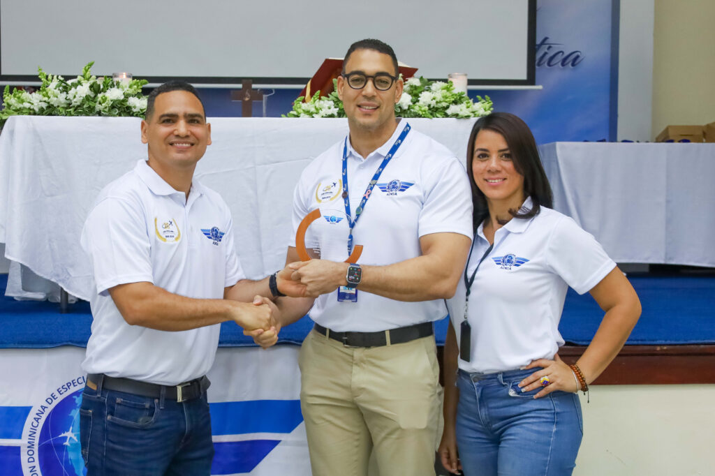 Adeia recognizes past presidents on its 25th anniversary 2