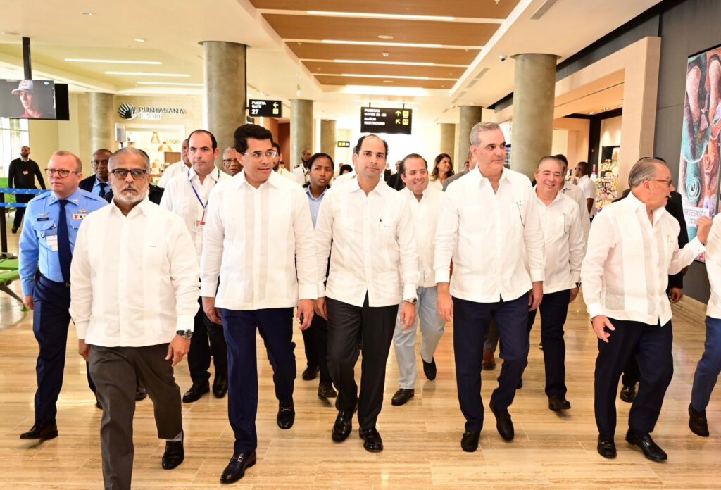 Recorrido por las nuevas instalaciones.