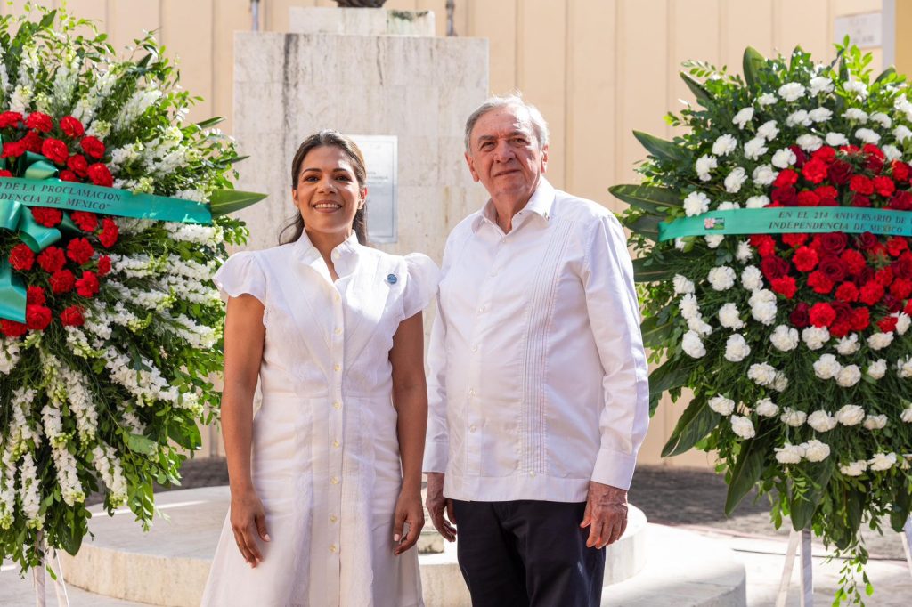 aola Aimée Plá Puello, subdirectora general del Idac, en representación del director general, Igor Rodríguez y el Excelentísimo señor Embajador de México, Carlos Miguel Aysa González.