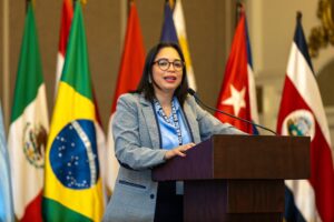 Azucena Zelaya, presidenta de la CLAC