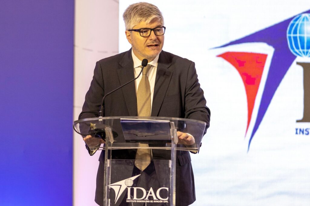 Juan Carlos Salazar; secretario general de Organización de Aviación Civil Internacional (OACI).