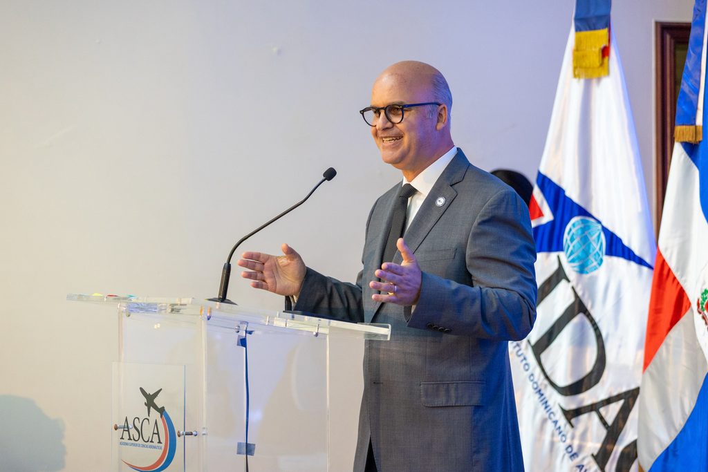 Igor Rodríguez Durán, director del IDAC, durante el discurso central del acto.